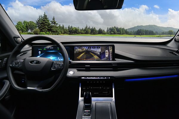 full-optional-di-serie-plancia-hi-tech